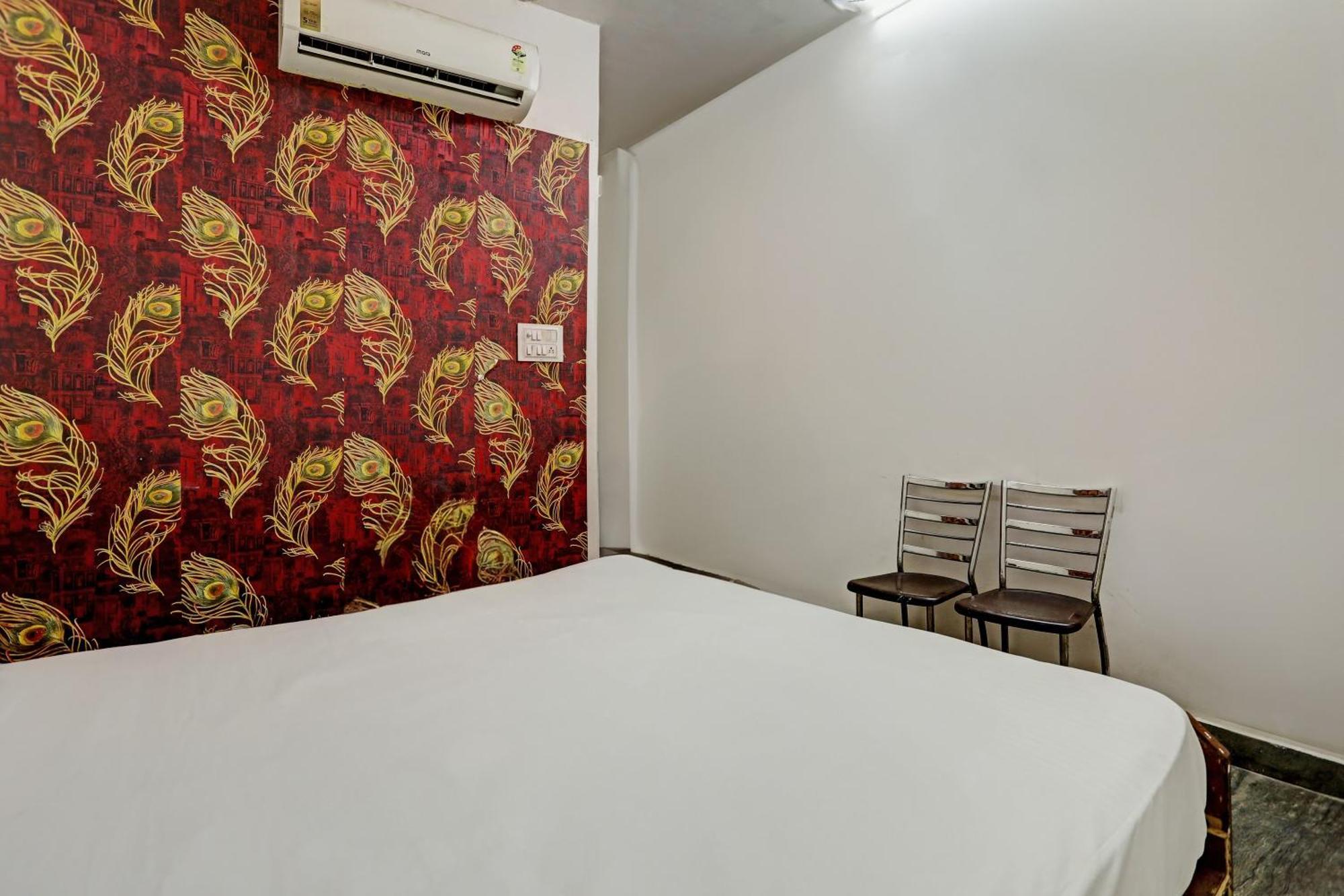 Hotel O Raaz Hotel Delhi Kültér fotó